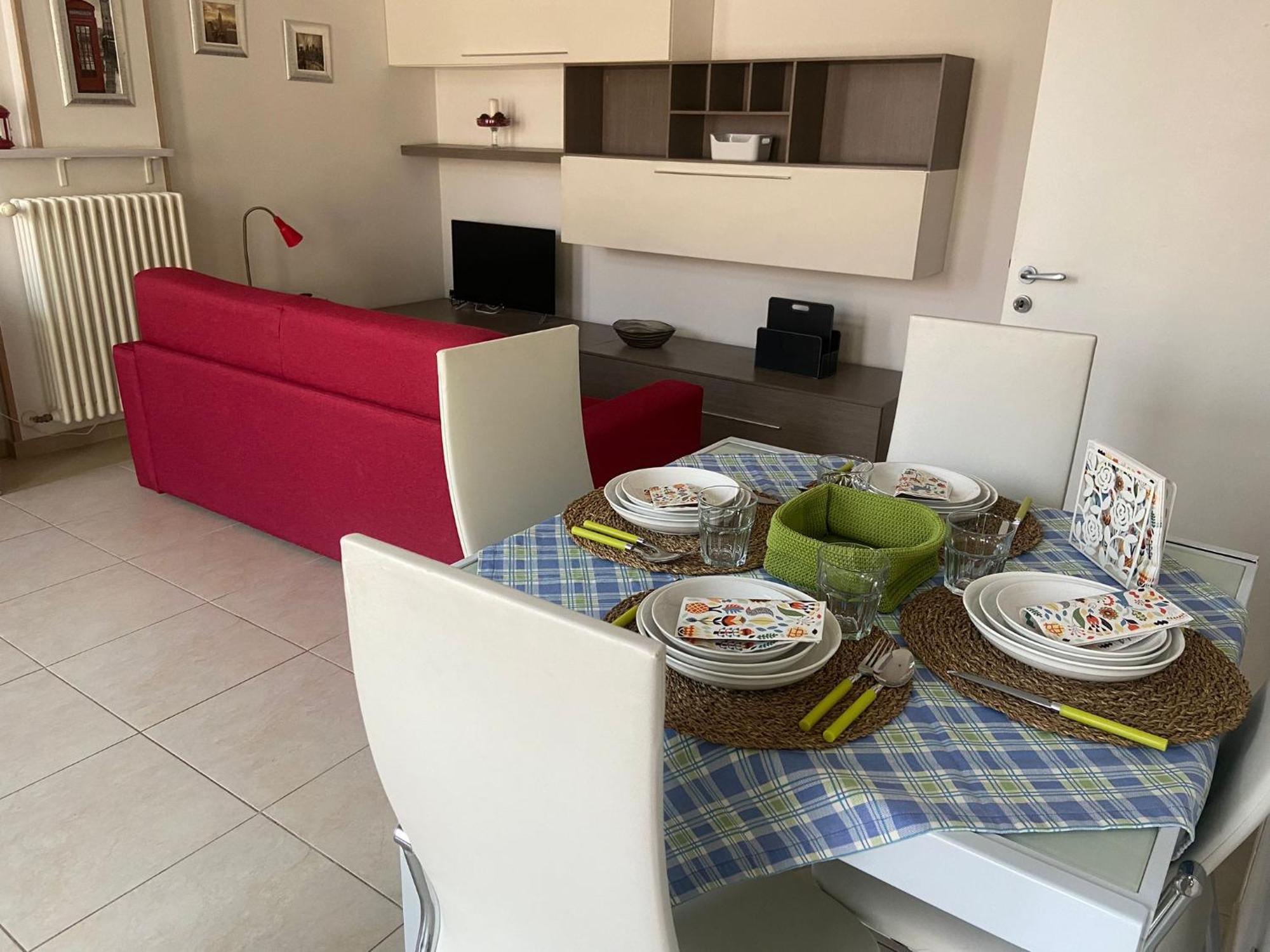Pm 13A Via Tenente Devenuto Guest House Giovinazzo Exterior photo